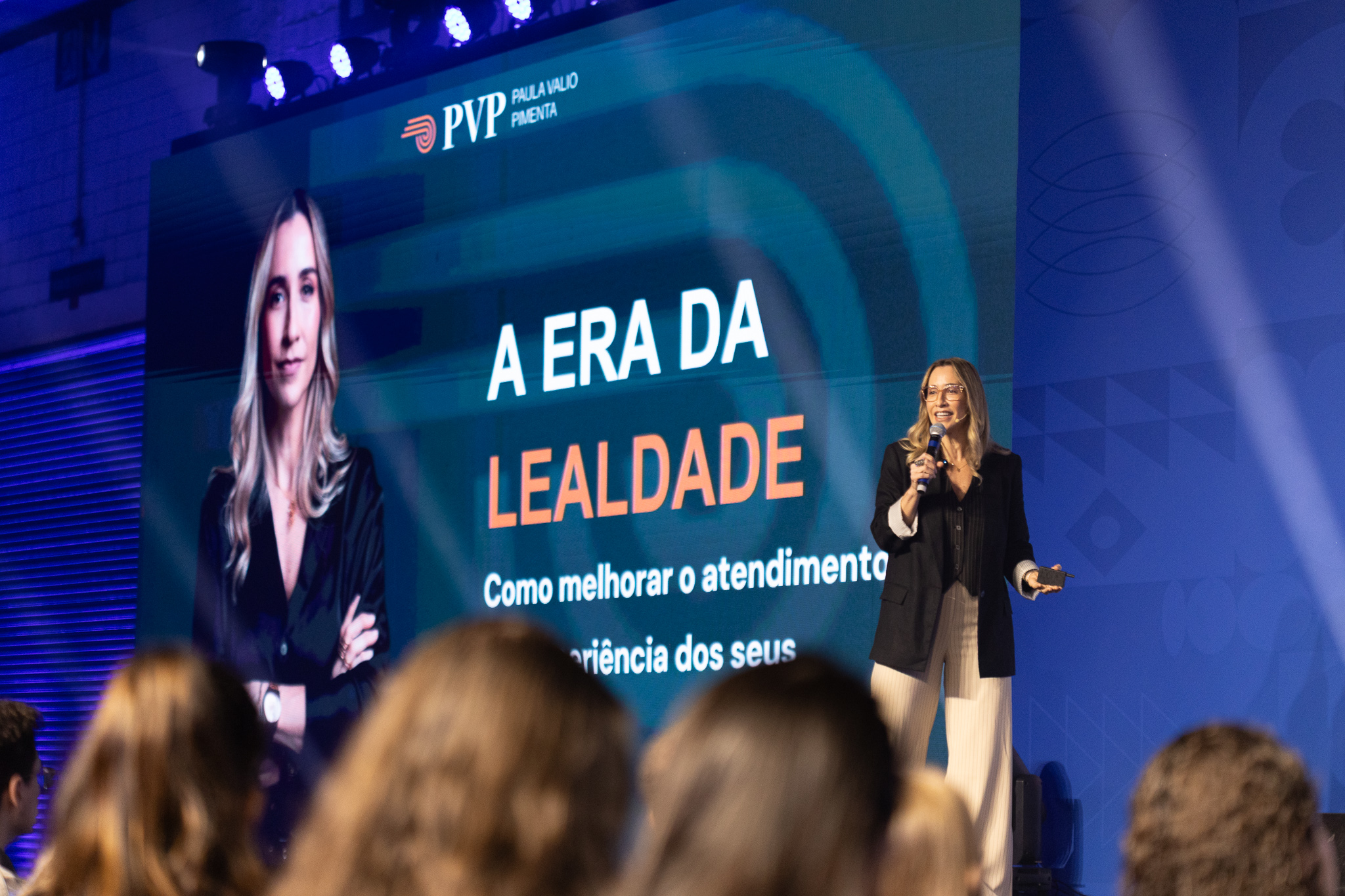 Paula no palco