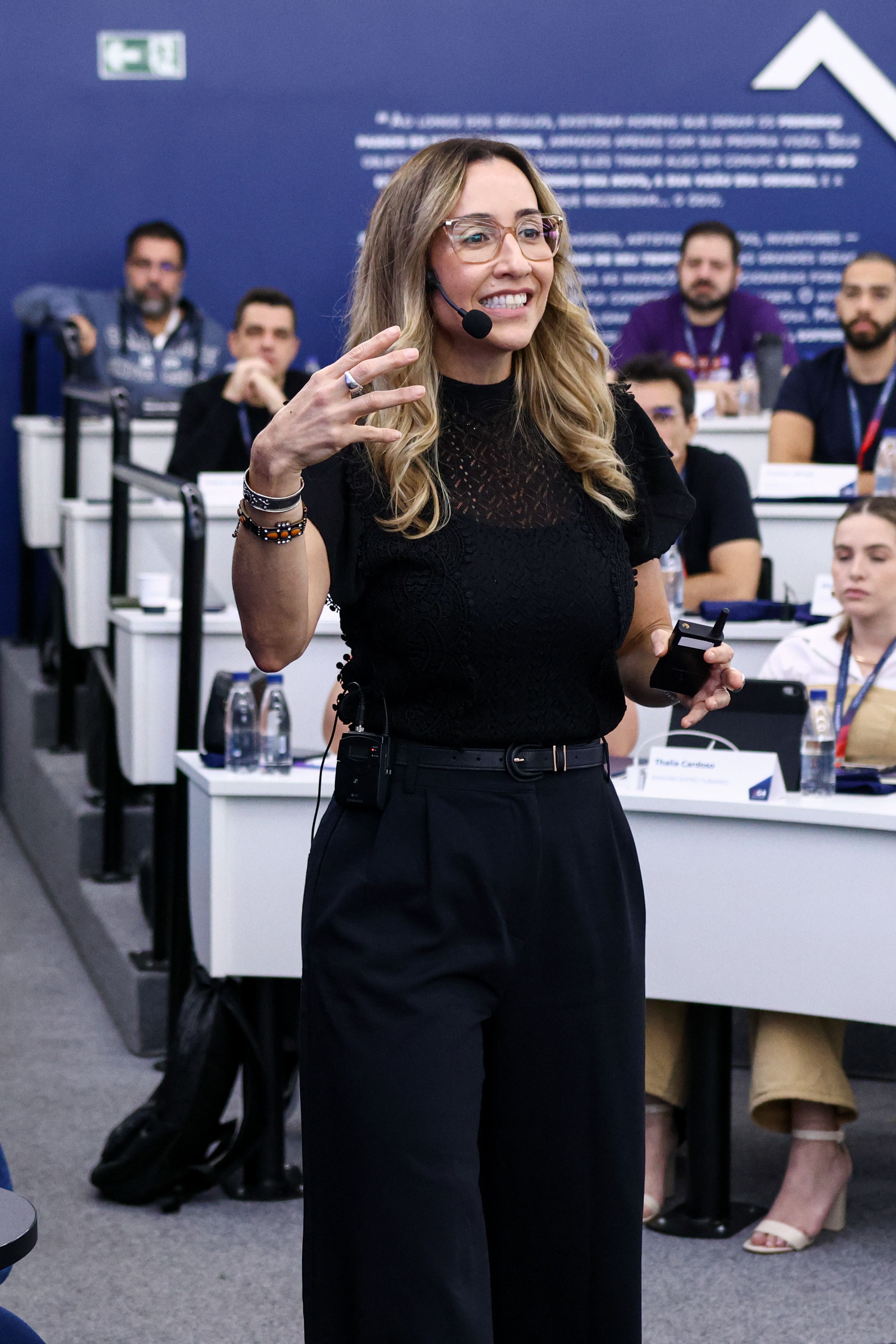 Paula Valio Pimenta no palco